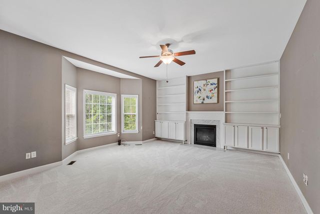 12 BLOSSOM TREE CT, Stafford, VA 22554