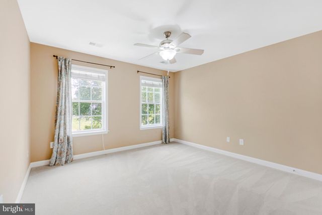 12 BLOSSOM TREE CT, Stafford, VA 22554