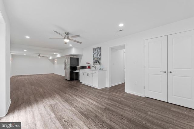 12 BLOSSOM TREE CT, Stafford, VA 22554