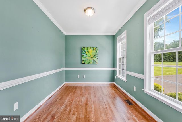 12 BLOSSOM TREE CT, Stafford, VA 22554