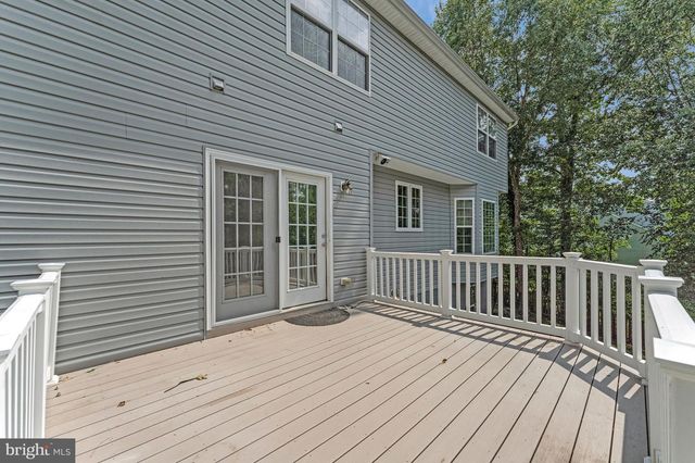 12 BLOSSOM TREE CT, Stafford, VA 22554