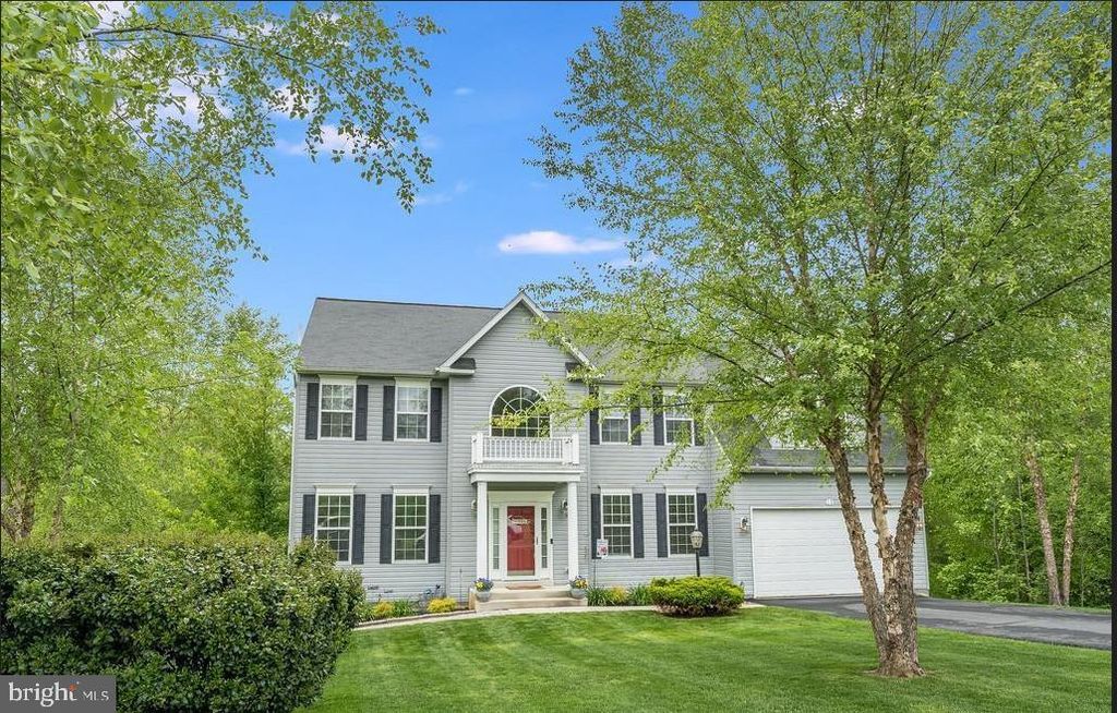12 BLOSSOM TREE CT, Stafford, VA 22554