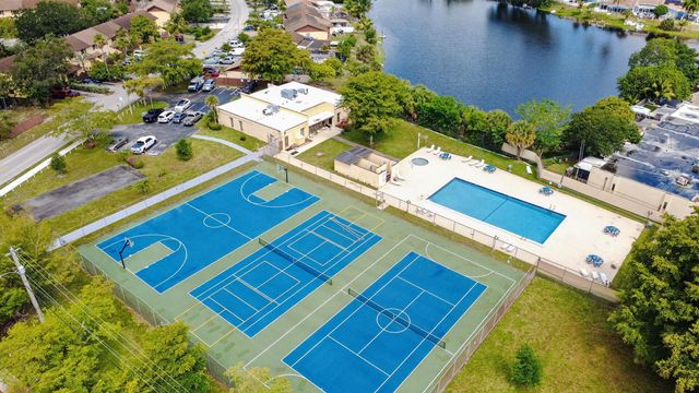 4357 NW 6 Avenue, Deerfield Beach, FL 33064