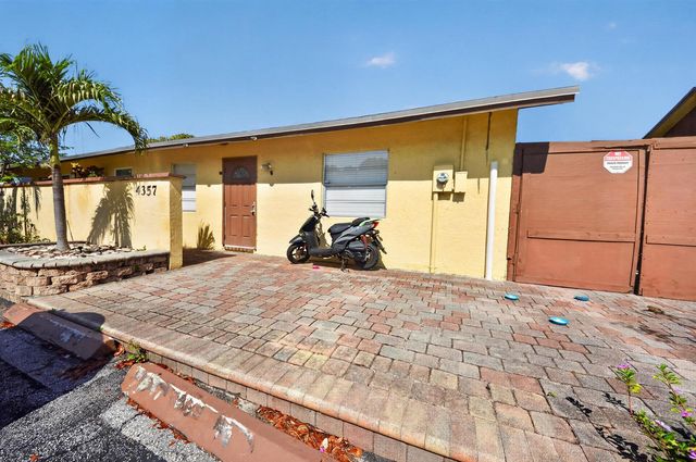 4357 NW 6 Avenue, Deerfield Beach, FL 33064
