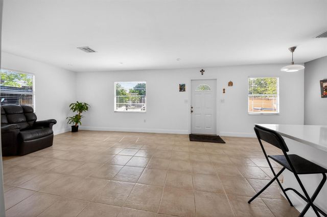 4357 NW 6 Avenue, Deerfield Beach, FL 33064