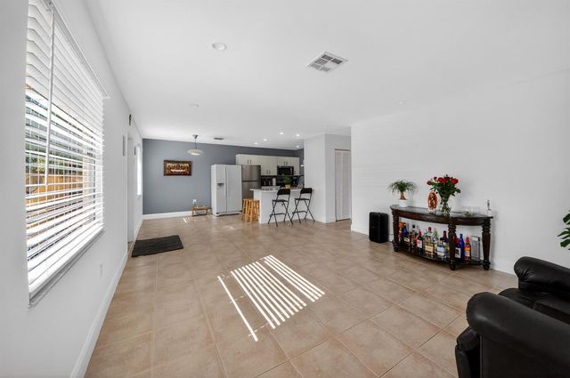 4357 NW 6 Avenue, Deerfield Beach, FL 33064