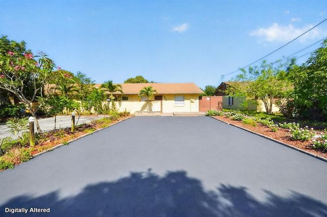 4357 NW 6 Avenue, Deerfield Beach, FL 33064