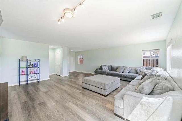 13017 Cerritos Court, Hesperia, CA 92344