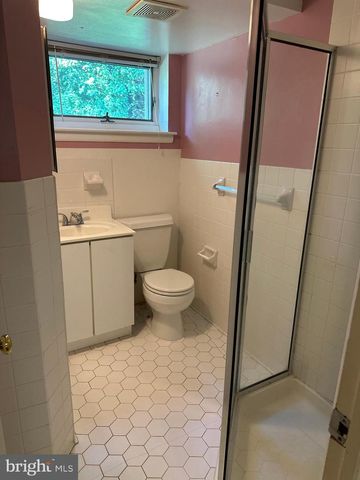 6327 TONE CT, Bethesda, MD 20817