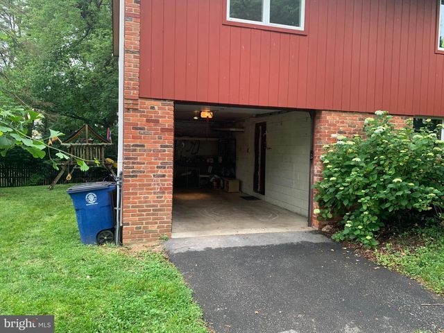 6327 TONE CT, Bethesda, MD 20817