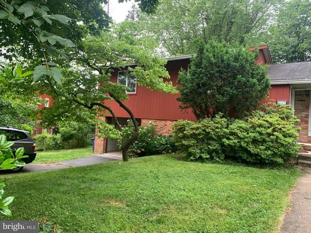 6327 TONE CT, Bethesda, MD 20817