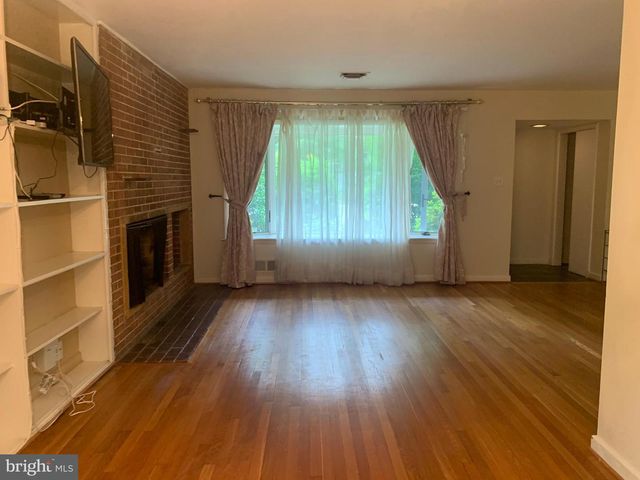 6327 TONE CT, Bethesda, MD 20817