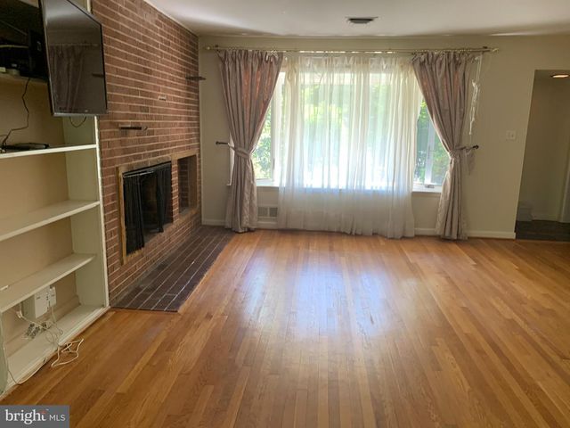 6327 TONE CT, Bethesda, MD 20817