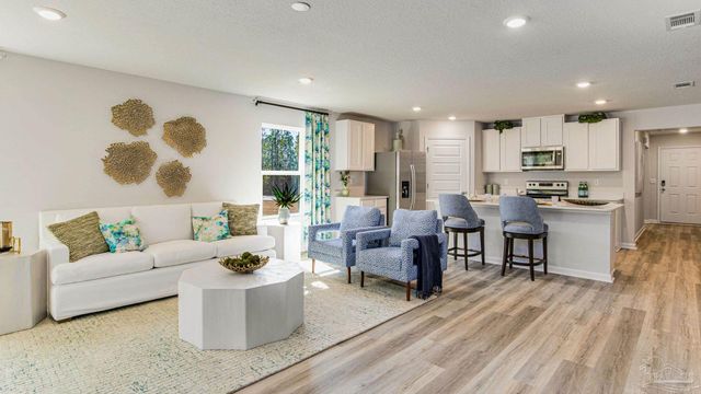 6512 Firefly Dr, Milton, FL 32583