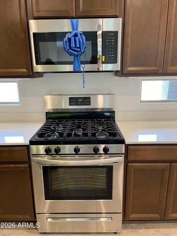 16424 W QUESTA Drive, Surprise, AZ 85387