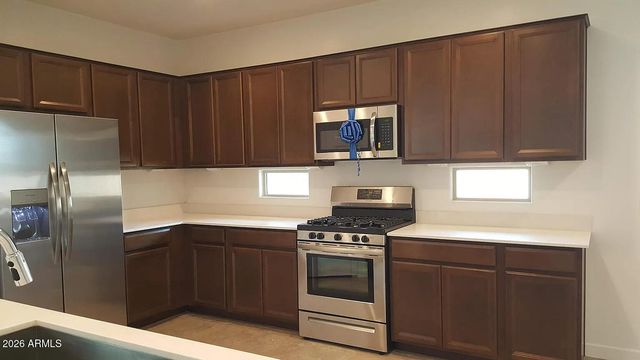 16424 W QUESTA Drive, Surprise, AZ 85387