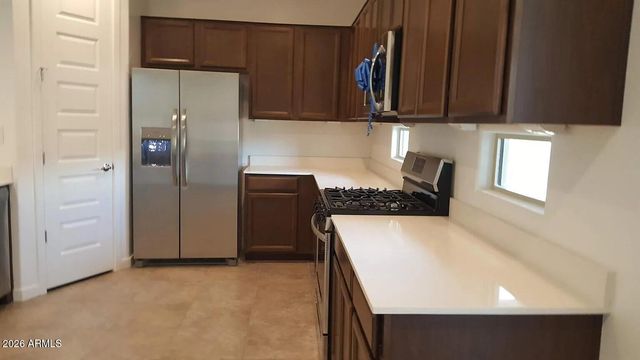 16424 W QUESTA Drive, Surprise, AZ 85387