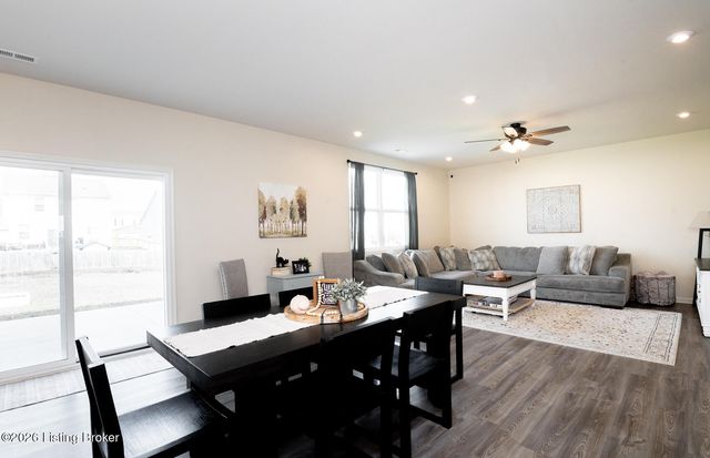 163 Ardmore Crossing Dr, Shelbyville, KY 40065