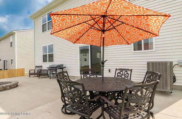 163 Ardmore Crossing Dr, Shelbyville, KY 40065