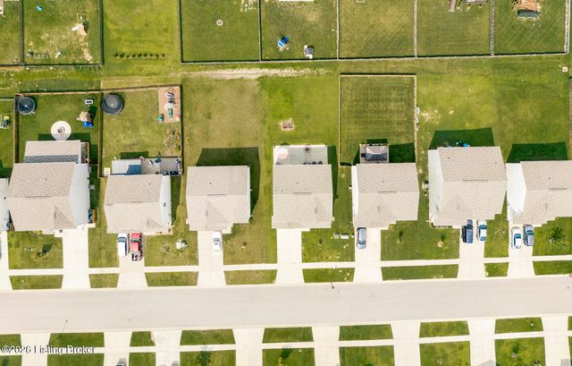 163 Ardmore Crossing Dr, Shelbyville, KY 40065
