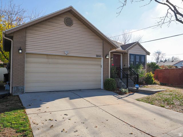 3263 S IMPERIAL PARK LN, Millcreek, UT 84106