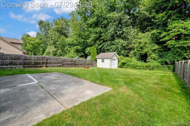 9399 Oakdale Street, Clay Township, MI 48001