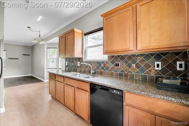 9399 Oakdale Street, Clay Township, MI 48001