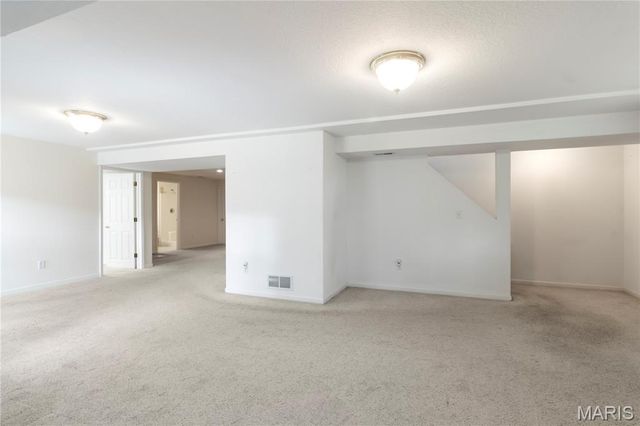 123 Williamsburg Drive, Crystal City, MO 63019