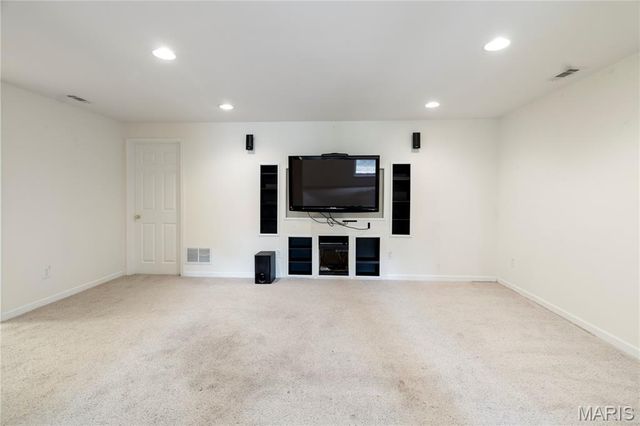 123 Williamsburg Drive, Crystal City, MO 63019