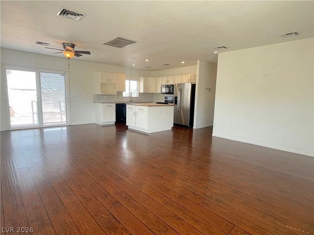 102 Copper Street, Henderson, NV 89015