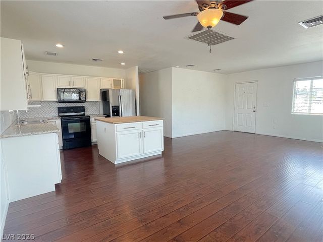 102 Copper Street, Henderson, NV 89015