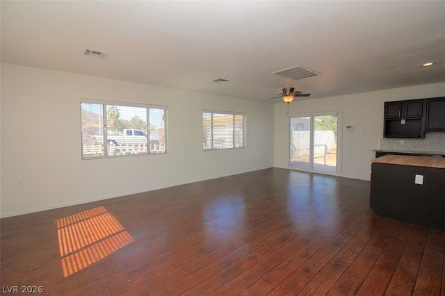 102 Copper Street, Henderson, NV 89015