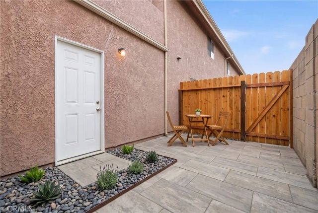 10128 Walnut E, Bellflower, CA 90706