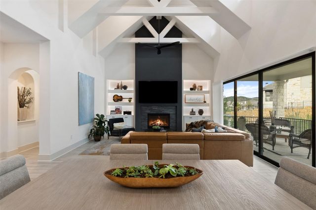 617 Rawson BND, Lakeway, TX 78738