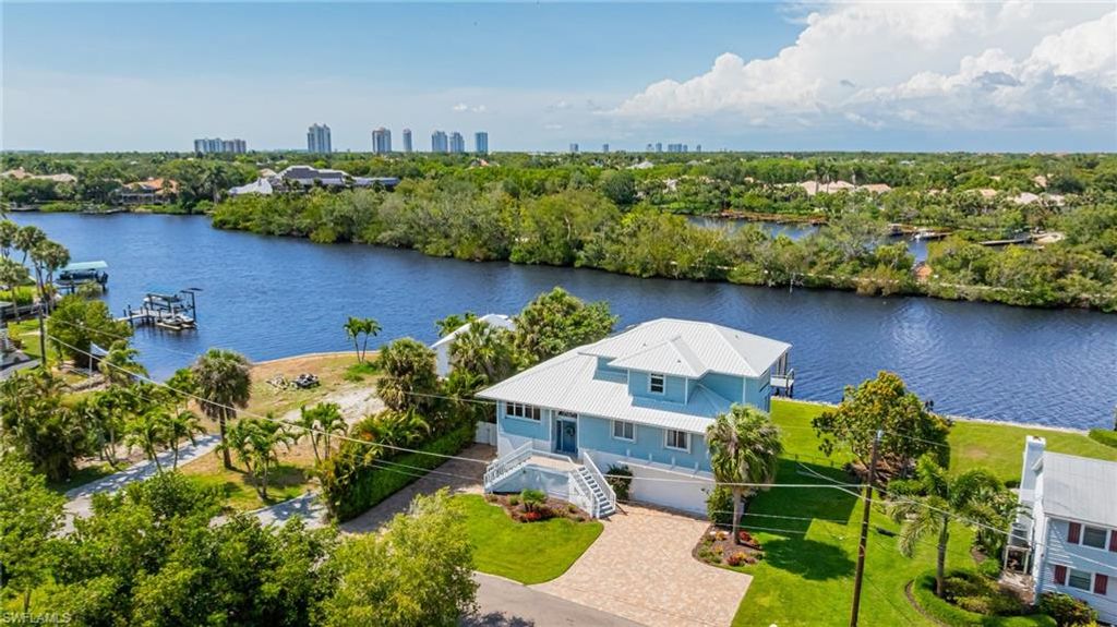 3968 Aloha LN, BONITA SPRINGS, FL 34134 — exterior