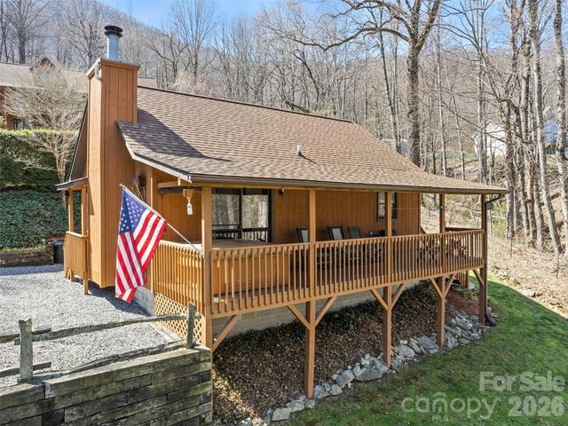 46 Stump Lane, Maggie Valley, NC 28751