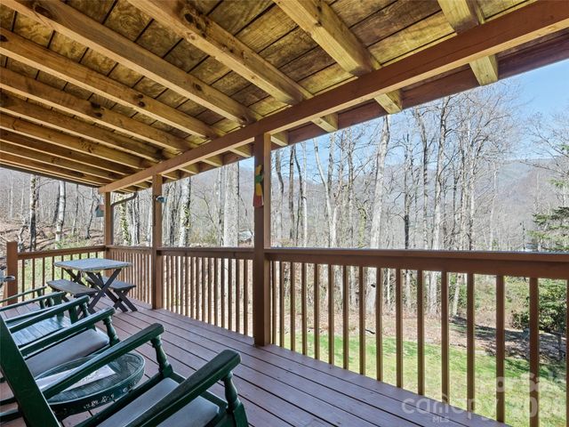 46 Stump Lane, Maggie Valley, NC 28751