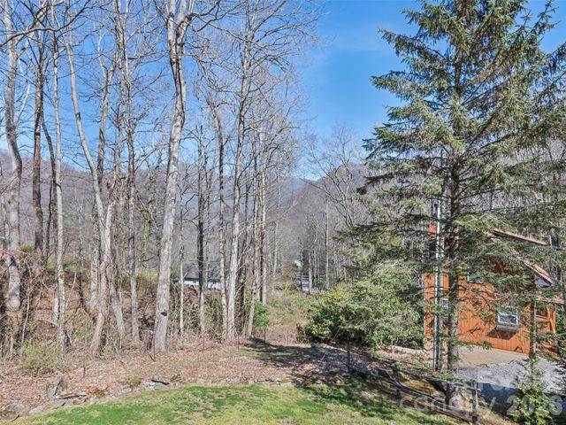 46 Stump Lane, Maggie Valley, NC 28751