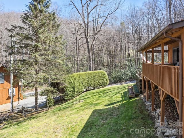 46 Stump Lane, Maggie Valley, NC 28751