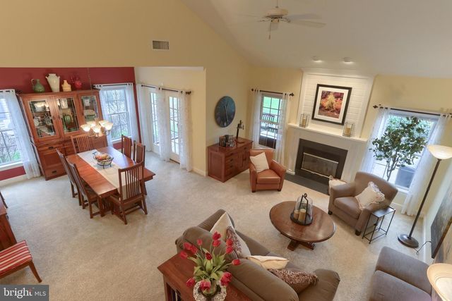 2421 ZELL CT, Hummelstown, PA 17036