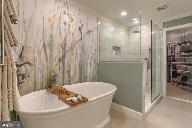 2421 ZELL CT, Hummelstown, PA 17036