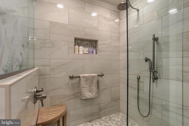 2421 ZELL CT, Hummelstown, PA 17036