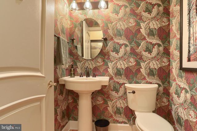 2421 ZELL CT, Hummelstown, PA 17036