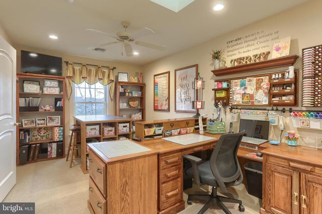 2421 ZELL CT, Hummelstown, PA 17036