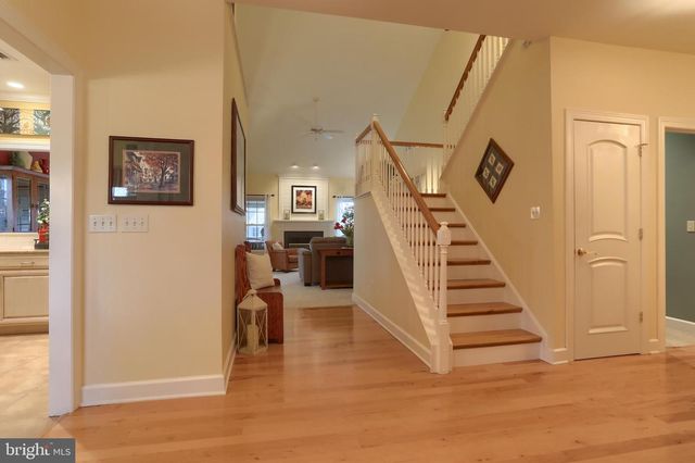 2421 ZELL CT, Hummelstown, PA 17036