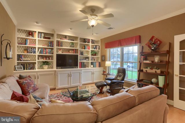 2421 ZELL CT, Hummelstown, PA 17036