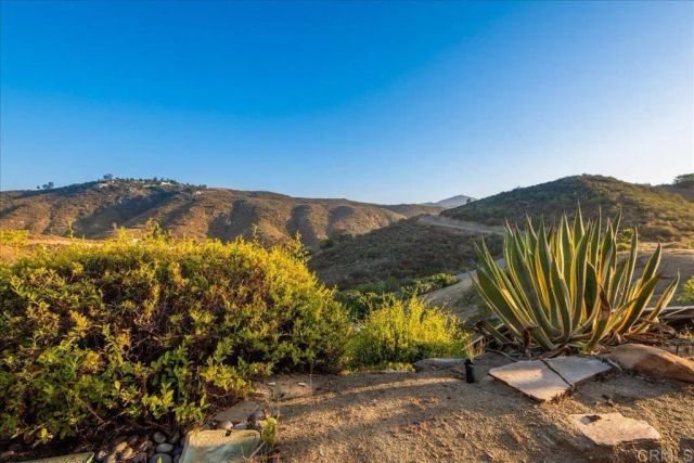 3592 Alta Loma Drive, Jamul, CA 91935
