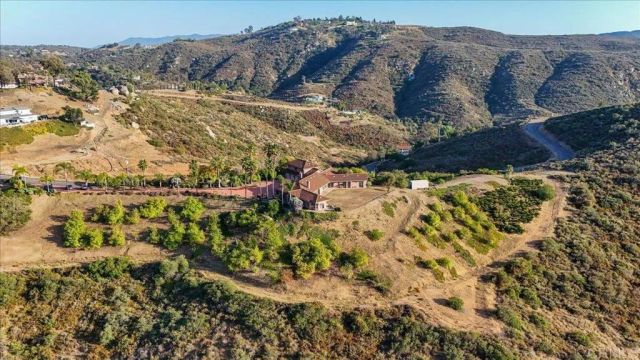 3592 Alta Loma Drive, Jamul, CA 91935