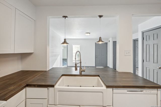 843 ZACHRY DR, San Antonio, TX 78228