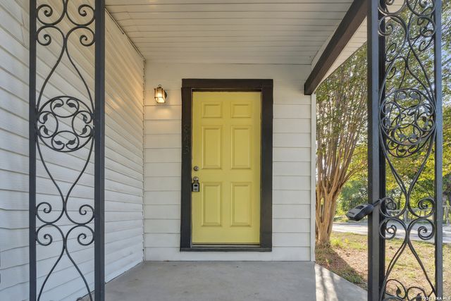 843 ZACHRY DR, San Antonio, TX 78228